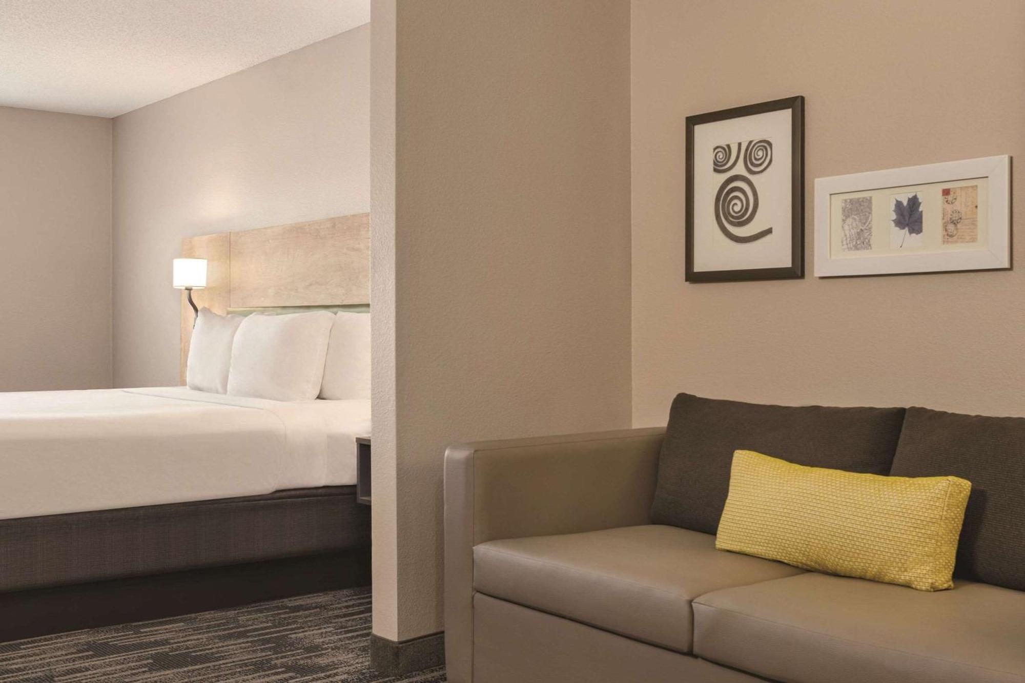 Country Inn & Suites By Radisson, St Cloud East, Mn Saint Cloud Εξωτερικό φωτογραφία