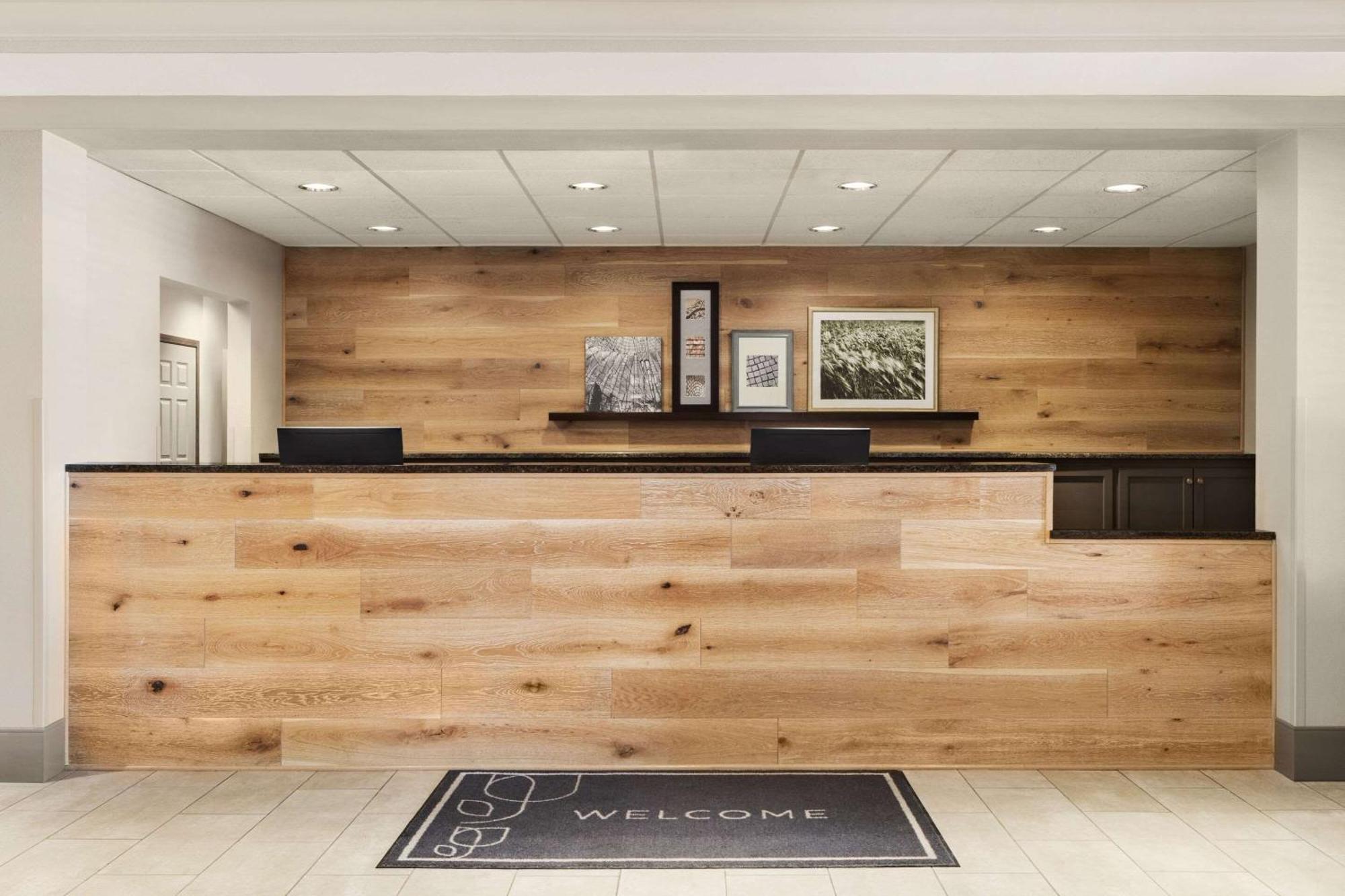 Country Inn & Suites By Radisson, St Cloud East, Mn Saint Cloud Εξωτερικό φωτογραφία